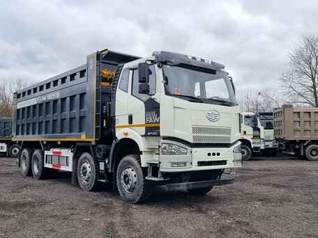 2025 FAW J6 CA3310, белый, 9050000 рублей, вид 1