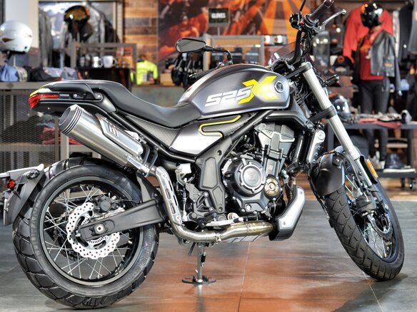 2026 Voge AC525X, серый, 615000 рублей - вид 6