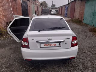 2013 Lada (ВАЗ) Priora I, белый, 520000 рублей, вид 4