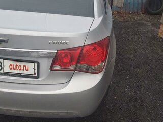 2011 Chevrolet Cruze I, серебристый, 830000 рублей, вид 3