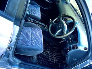 2000 Nissan Wingroad II (Y11), серебристый, 395000 рублей, вид 3