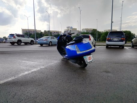 2006 Yamaha Maxam (CP250), синий, 160000 рублей, вид 3