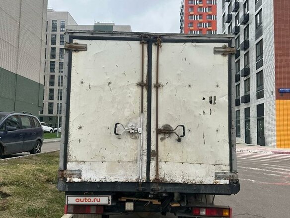 2005 ГАЗ ГАЗель (3302), белый, 315000 рублей - вид 5
