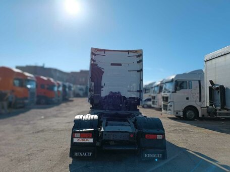 2018 Renault T-Series, белый, 6200000 рублей, вид 5