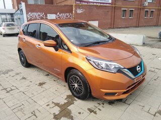 2017 Nissan Note e-Power II Рестайлинг, оранжевый, 1150000 рублей, вид 2