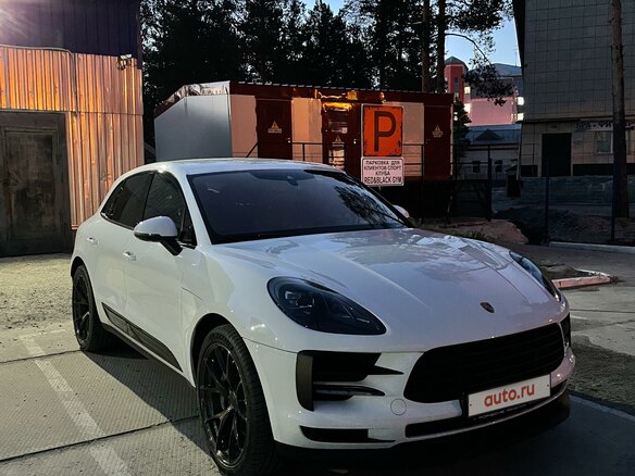 2019 Porsche Macan S I Рестайлинг, белый, 4600000 рублей - вид 1