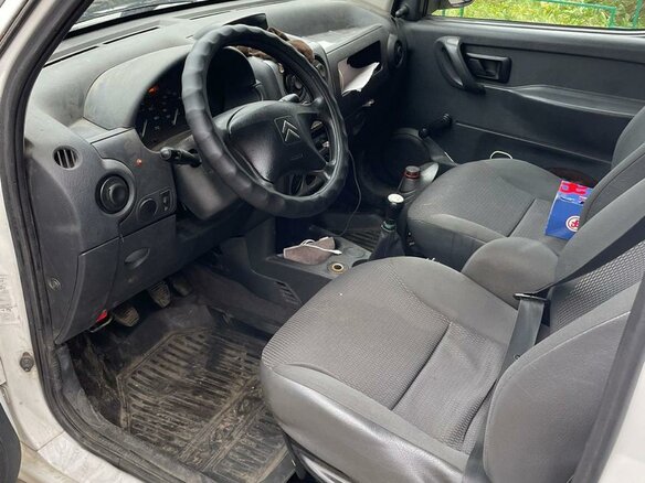 2011 Citroen Berlingo, белый, 400000 рублей - вид 4