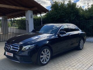2019 Mercedes-Benz E-Класс 220 d V (W213, S213, C238), чёрный, 5000000 рублей, вид 1