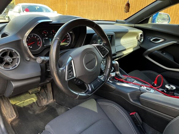 2018 Chevrolet Camaro VI, синий, 2000000 рублей - вид 9