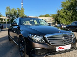 2018 Mercedes-Benz E-Класс 200 V (W213, S213, C238), коричневый, 3800000 рублей, вид 2