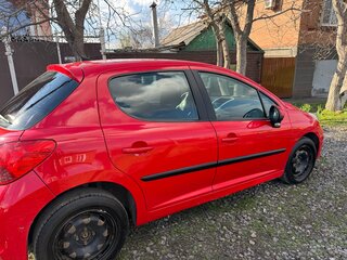 2009 Peugeot 207 I, красный, 460000 рублей, вид 2