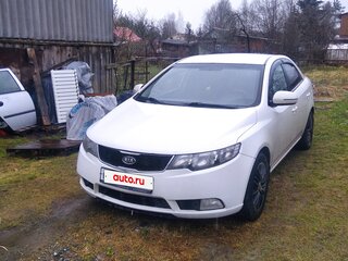 2012 Kia Cerato 6-speed II, белый, 690000 рублей, вид 2