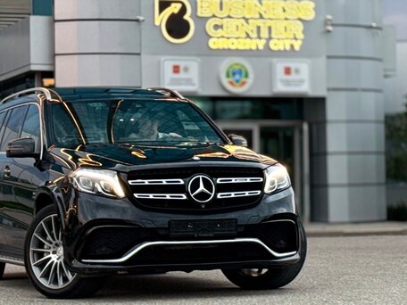 2017 Mercedes-Benz GLS AMG 63 AMG I (X166), чёрный, 4090000 рублей, вид 3