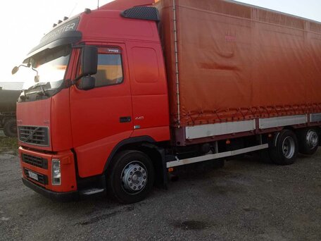 2008 Volvo FH, красный, 5900000 рублей, вид 3