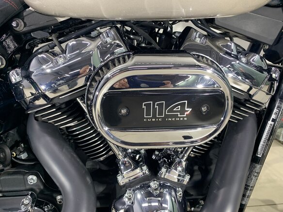 2018 Harley-Davidson Breakout, серый, 1750000 рублей - вид 19