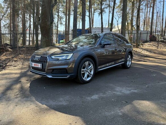 2016 Audi A4 allroad V (B9), коричневый, 2740000 рублей - вид 26