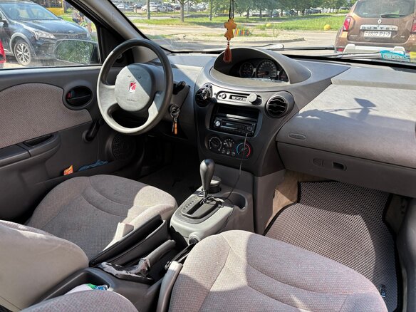 2004 Saturn ION, серебристый - вид 6