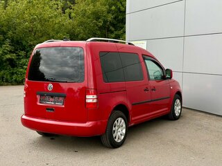 2010 Volkswagen Caddy III Рестайлинг, красный, 551000 рублей, вид 4