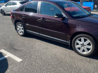 2005 Volvo S40 II, красный, 520000 рублей, вид 4