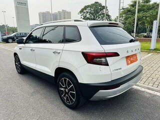 2021 Skoda Karoq DSG7 I, белый, 1560000 рублей, вид 4