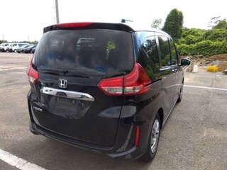 2023 Honda Freed II Рестайлинг, чёрный, 1500000 рублей, вид 2