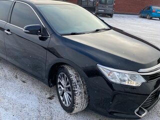 2016 Toyota Camry VII (XV50) Рестайлинг, чёрный, 1950000 рублей, вид 1