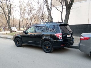 2011 Subaru Forester III Рестайлинг, чёрный, 1390000 рублей, вид 3
