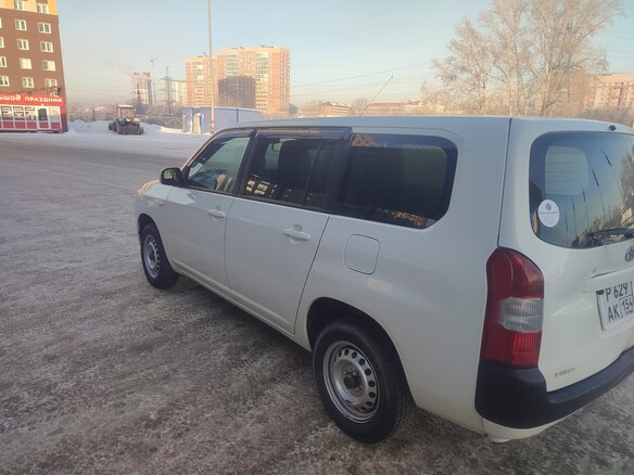 2018 Toyota Probox I Рестайлинг, белый, 1280000 рублей - вид 3