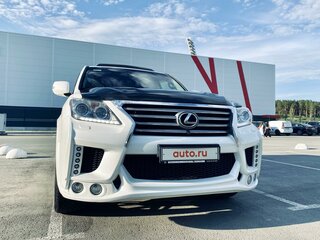 2014 Lexus LX 570 III Рестайлинг, белый, 5990000 рублей, вид 3