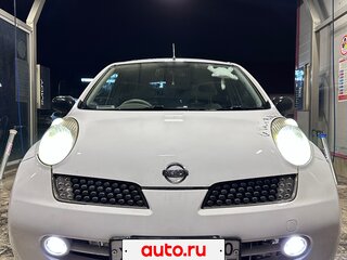 2005 Nissan March III (K12), белый, 430000 рублей, вид 1