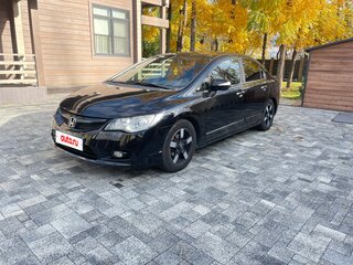 2009 Honda Civic Hybrid VIII Рестайлинг, чёрный, 680000 рублей, вид 1