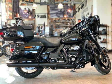 2023 Harley-Davidson Ultra Limited, чёрный, 3950000 рублей, вид 4