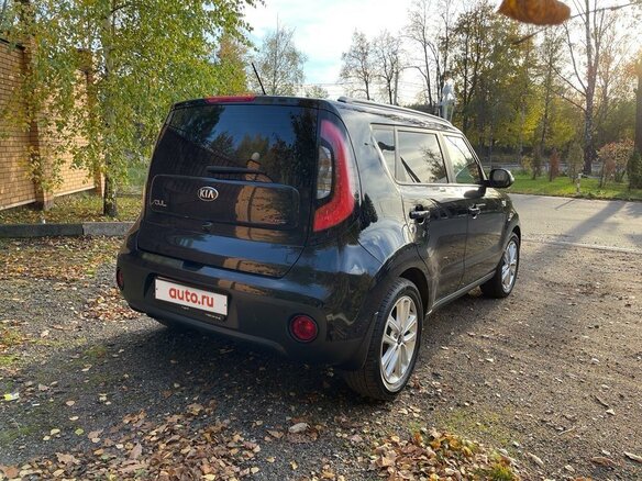 2017 Kia Soul II Рестайлинг, чёрный, 1320000 рублей - вид 4