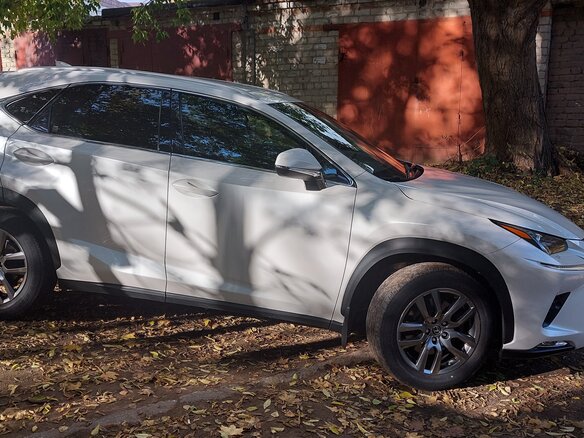 2018 Lexus NX 300 I Рестайлинг, белый, 3599000 рублей - вид 9