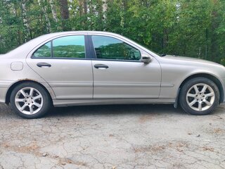 2006 Mercedes-Benz C-Класс 180 II (W203) Рестайлинг, серый, 780000 рублей, вид 4