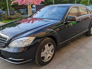 2010 Mercedes-Benz S-Класс Long 600 Guard V (W221) Рестайлинг, чёрный, 8000000 рублей, вид 3