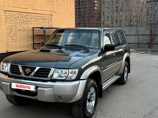 2000 Nissan Patrol V (Y61), зелёный, 850000 рублей, вид 1