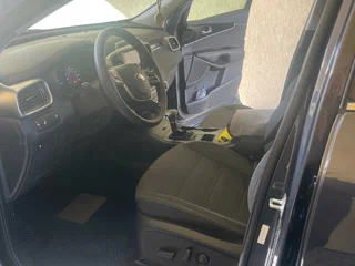 2018 Kia Sorento III Prime Рестайлинг, серый, 2475000 рублей, вид 3