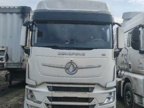 2023 Dongfeng DFH 4180, белый, 3605000 рублей - вид 2