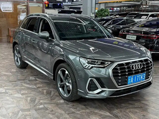 2022 Audi Q3 35 TFSI II (F3), серый, 2100000 рублей, вид 3