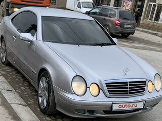 2001 Mercedes-Benz CLK-Класс 230 I (W208) Рестайлинг, серебристый, 630000 рублей, вид 3