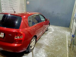 2006 Kia Cerato I, красный, 560000 рублей, вид 4