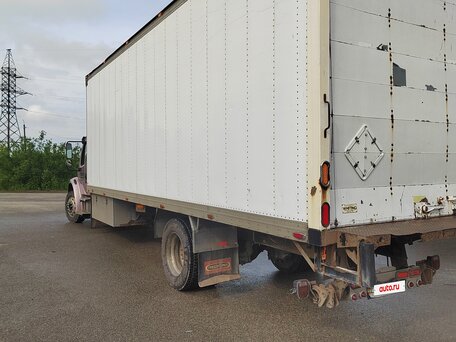 2004 Freightliner Business Class (M2), фиолетовый, 1600000 рублей, вид 3