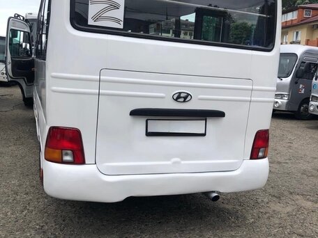 2010 Hyundai County, белый, 1000000 рублей, вид 4