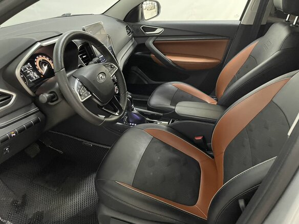 2025 Lada (ВАЗ) Vesta SW Cross I Рестайлинг (NG), серый - вид 12