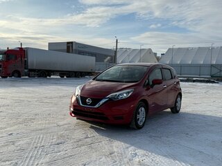 2017 Nissan Note e-Power II Рестайлинг, красный, 1150000 рублей, вид 3