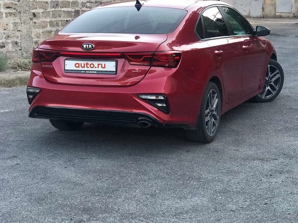 2019 Kia Forte III, красный, 1350000 рублей - вид 3