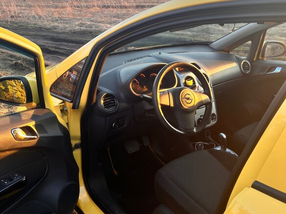 2012 Opel Corsa D Рестайлинг II, жёлтый, 650000 рублей - вид 5