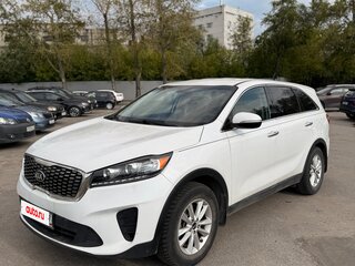 2019 Kia Sorento III Prime Рестайлинг, белый, 1799000 рублей, вид 1