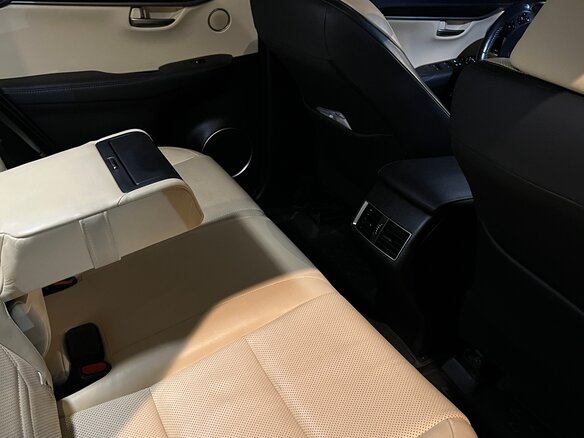 2015 Lexus NX 200t I, белый, 3000000 рублей - вид 13